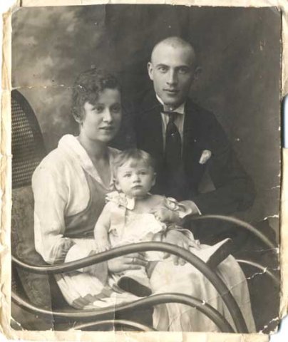 Лидия Тинн с семьёй